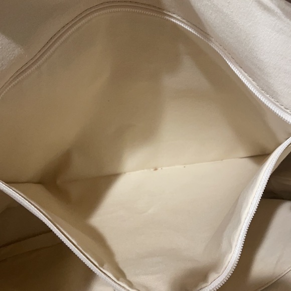 Barrington gifts monogrammed St. Anne tote - Picture 3 of 6